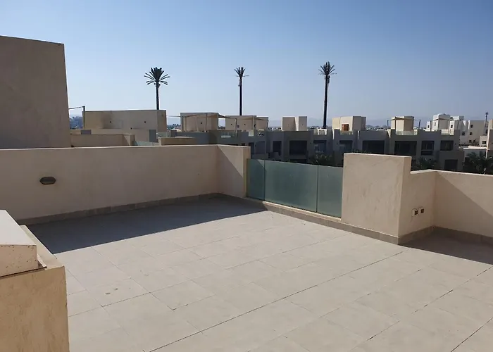 Mangroovy 2br With Roof Appartement *