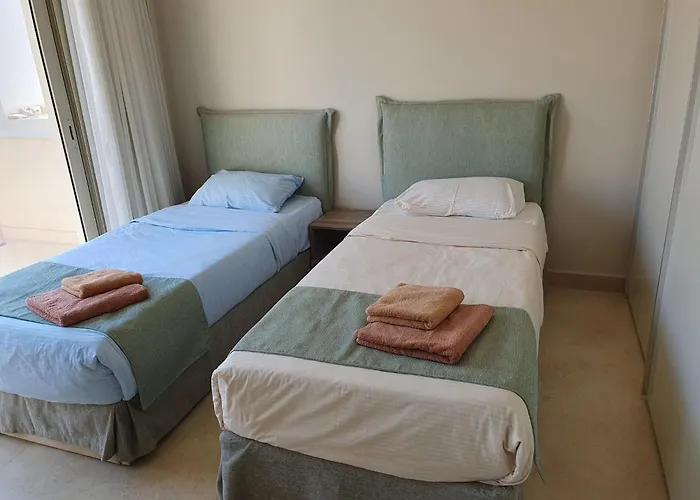 Mangroovy 2br With Roof Hurghada