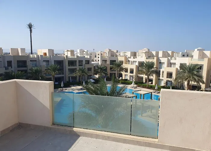 Mangroovy 2br With Roof * Hurghada